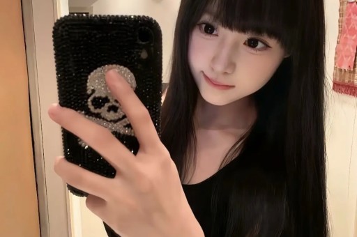 42 娱乐速递：粉底液将军风波、宋雨琦缺席《跑男》、李荣浩口才真相都在这